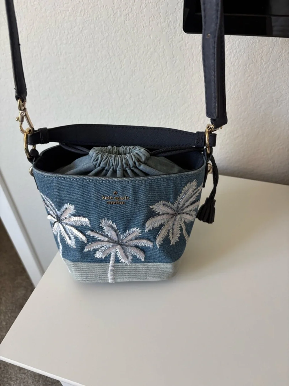 kate spade California dream in puppy Denim Palm Embroidered Crossbody Bucket Bag - Picture 9 of 11